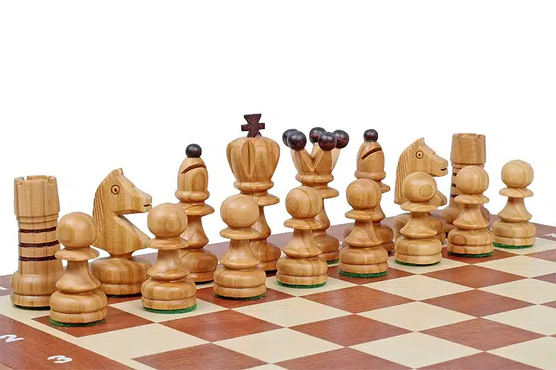 Pieces Echecs en Bois et Echiquier Pliant en Bois avec Rangement - Image 4