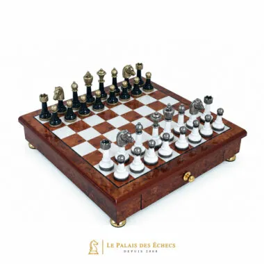 Ensemble complet d'échecs Staunton sur échiquier à pied en bois avec tiroir