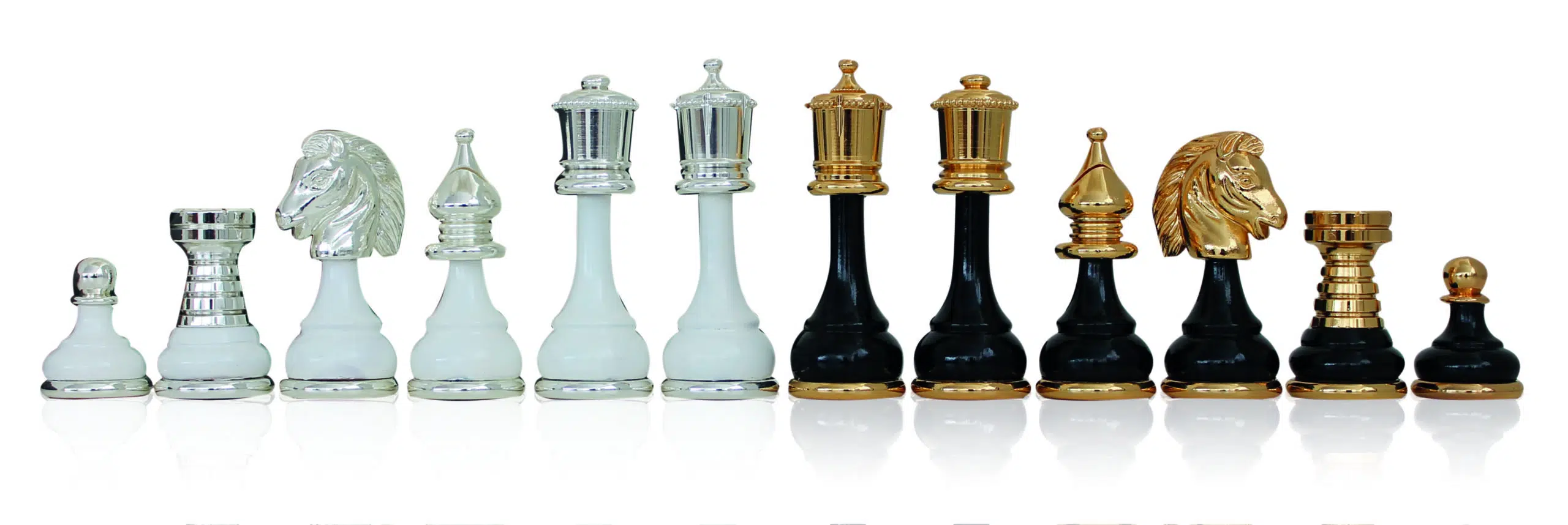 Echiquier sur Pied en Bois Noir et Blanc et Pieces d'Echecs en Laiton et Bois Noir et Blanc - Image 3