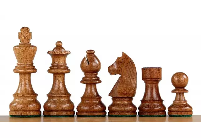 Ensemble Jeu d'Échecs Chevalier Allemand en Bois d'Érable et Acajou et Échiquier Alphanumérique