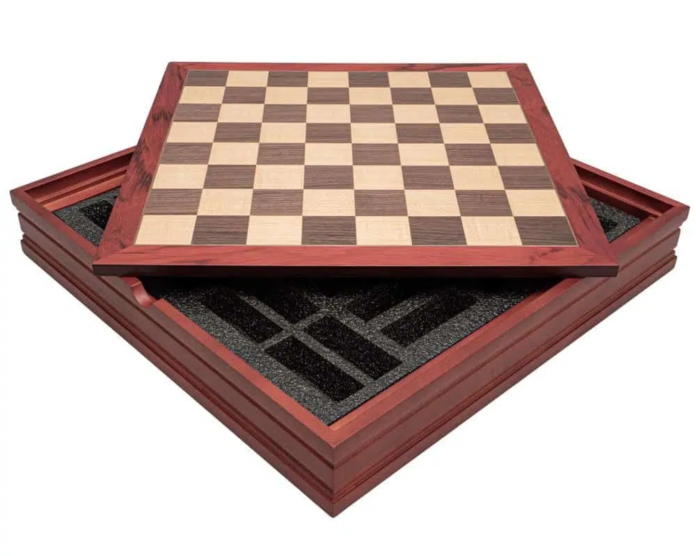 Ensemble Jeu d'Échecs Eau VS Feu et Échiquier avec Compartiments - Image 6
