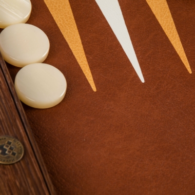Backgammon en Cuir Véritable Marron avec Pions en Nacre - Image 3