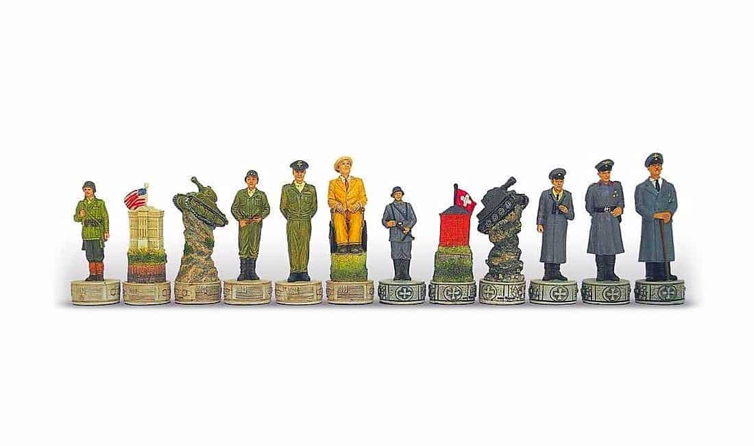Ensemble de Jeu d'Échecs Seconde Guerre Mondiale - Pièces en Résine Peintes à la Main avec Rangement Intégré - Image 4