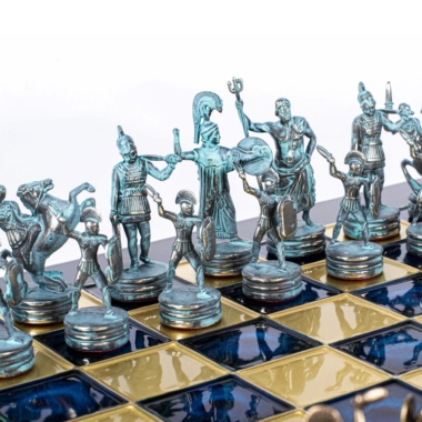 Ensemble d'Échecs Mythologie Grecque en Métal – Pièces Bronze et Bleu avec Échiquier en Métal - Image 11