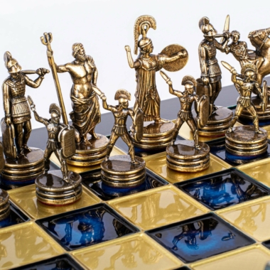Ensemble d'Échecs Mythologie Grecque en Métal – Pièces Bronze et Bleu avec Échiquier en Métal - Image 8