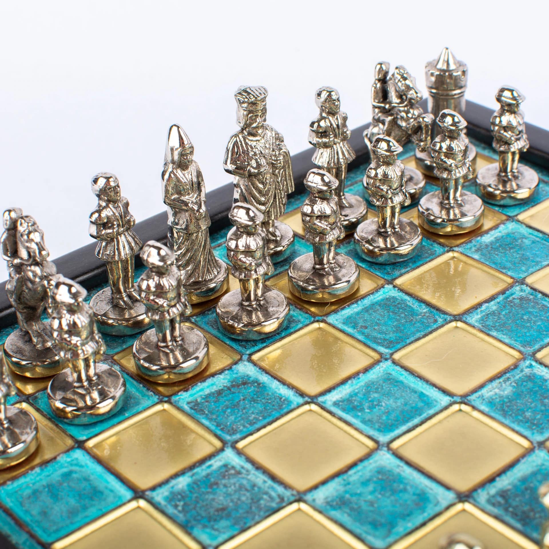 Ensemble de Jeu d'Échecs Empire Byzantin avec Coffret de Rangement - Or & Argent - Image 9