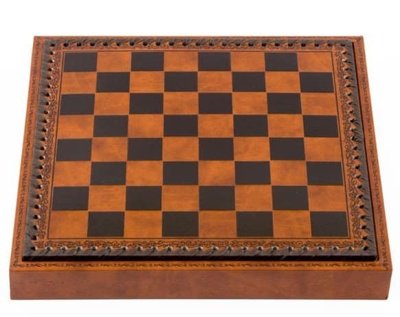 Ensemble de Jeu d'Échecs Seconde Guerre Mondiale - Pièces en Résine Peintes à la Main avec Rangement Intégré - Image 13