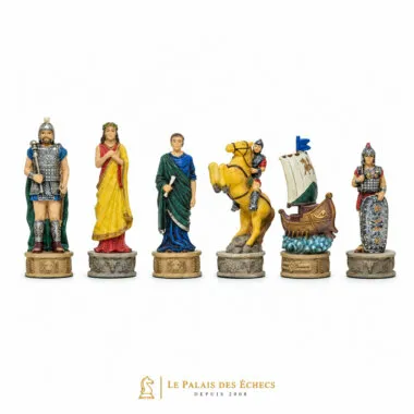 Pièces d'échecs sur le thème de la guerre de Troie, six figurines peintes alignées