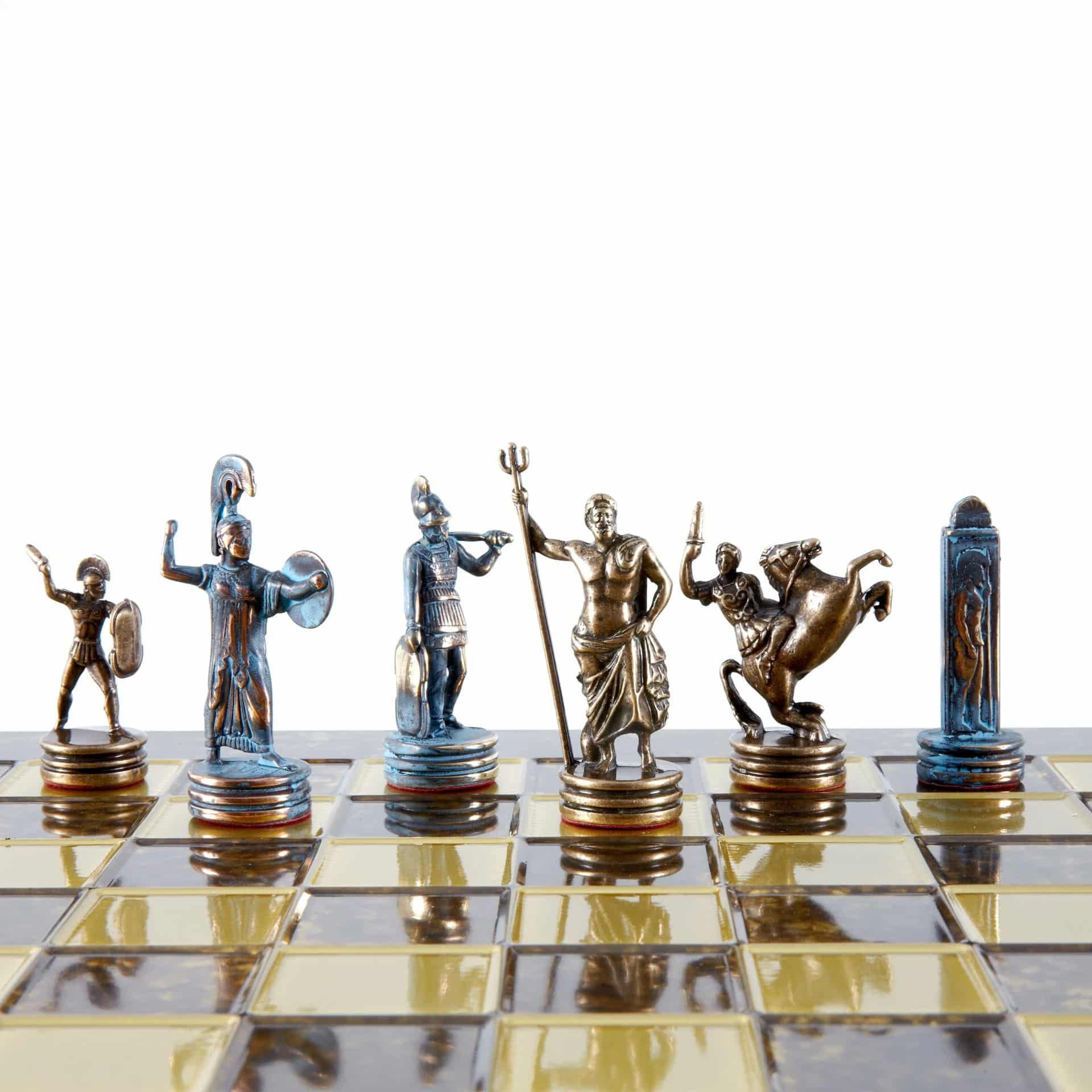 Ensemble d'Échecs Mythologie Grecque en Métal – Pièces Bronze et Bleu avec Échiquier en Métal - Image 5