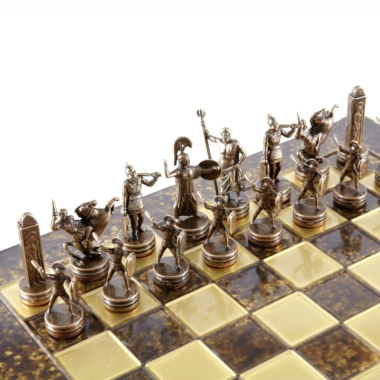 Ensemble d'Échecs Mythologie Grecque en Métal – Pièces Bronze et Bleu avec Échiquier en Métal - Image 3