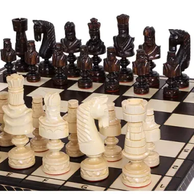 Jeu d’Echecs Geant en Bois 