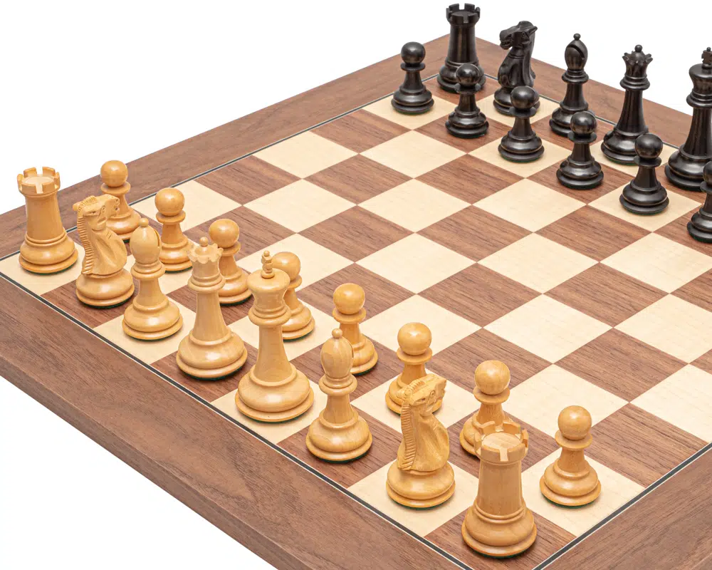 Ensemble d’échecs Warwick Grand Noir et Noyer